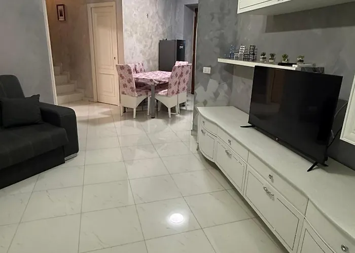 Ilary House * Napoli