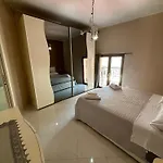 Ilary House Apartment