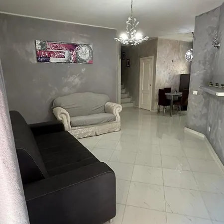 דירה Ilary House נאפולי